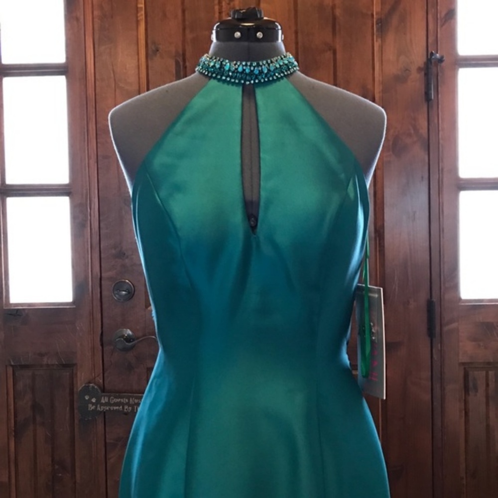 Jovani EMERALD Sateen Embellished Gown! #CB31101 - Picture 2 of 6
